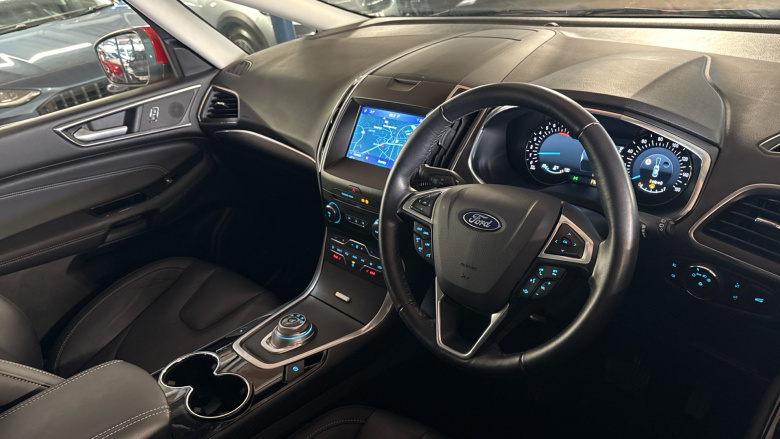 Ford S-MAX 2.5 FHEV 190 Titanium 5dr CVT Hybrid Estate